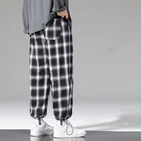 Pantalon à cordon à carreaux noir et blanc