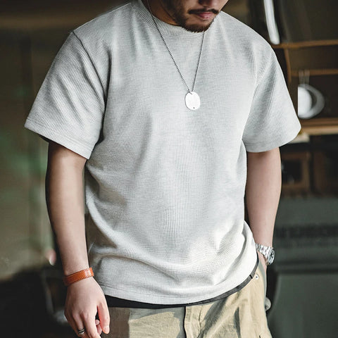 MADEN T-shirt gaufré en tricot à col rond rétro fait à la main