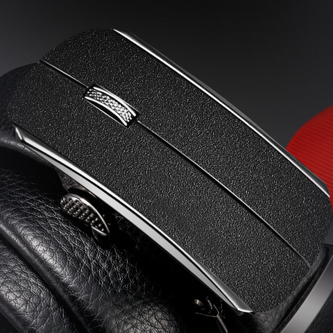 Cinturón de grano de litchi con hebilla de aleación esmerilada 