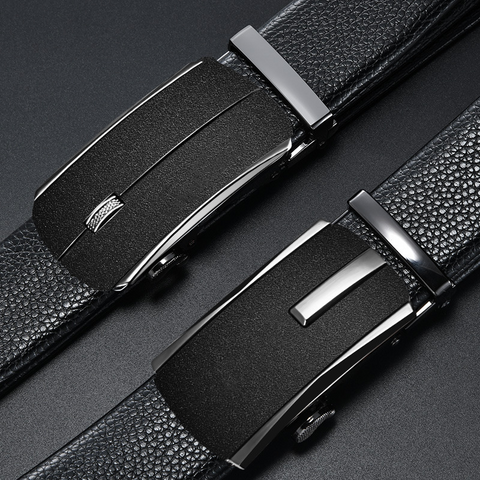 Cinturón de grano de litchi con hebilla de aleación esmerilada 
