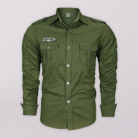 Chemise à manches longues de style militaire pour hommes